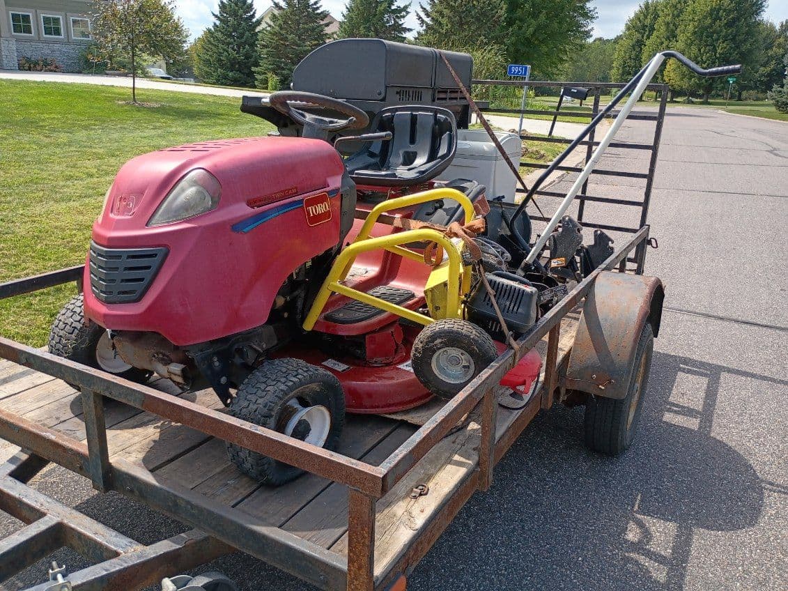 Project Efficient Junk Removal in Belle Plaine image