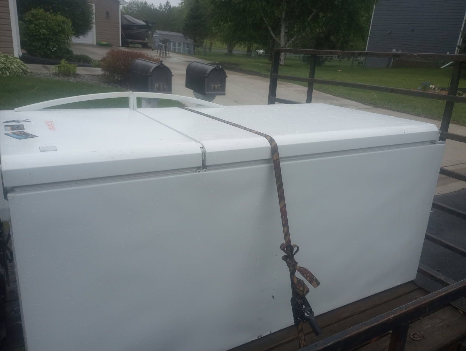 Reliable Freezer Disposal Service in New Prague MN image