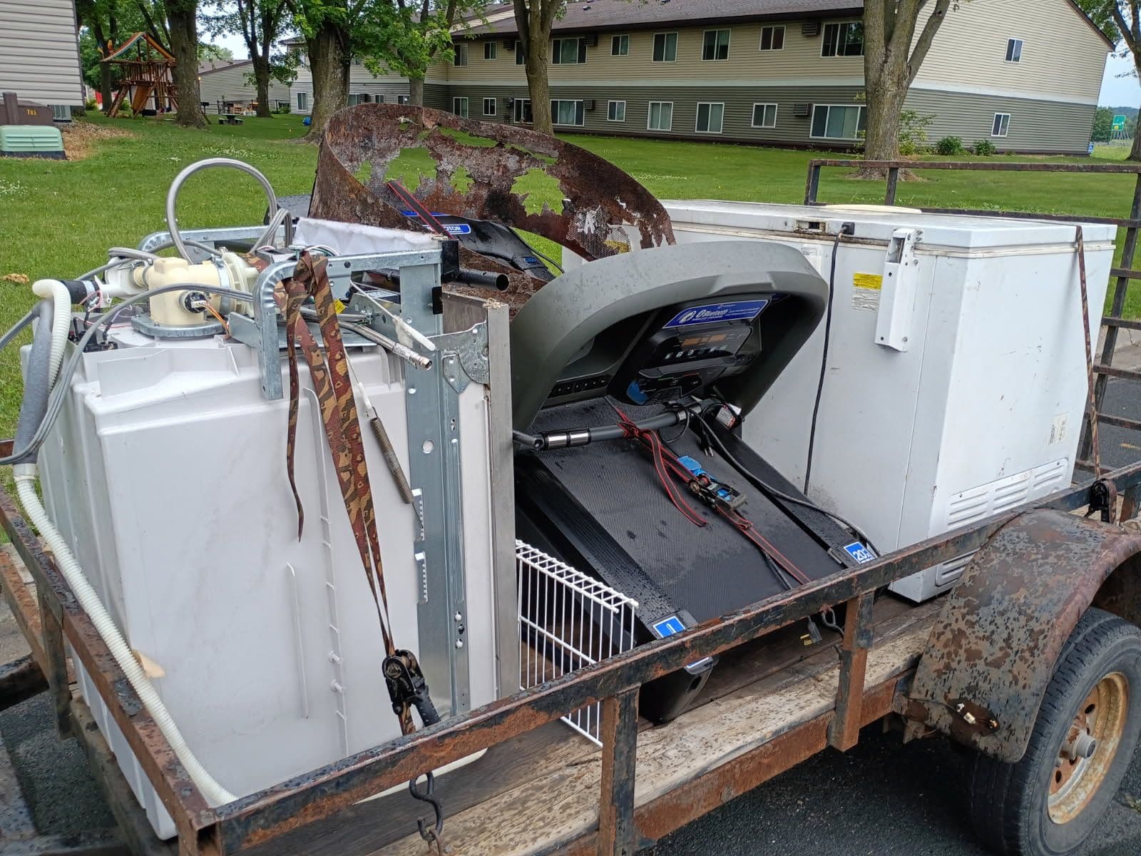 Efficient Appliance and Metal Recycling Service image