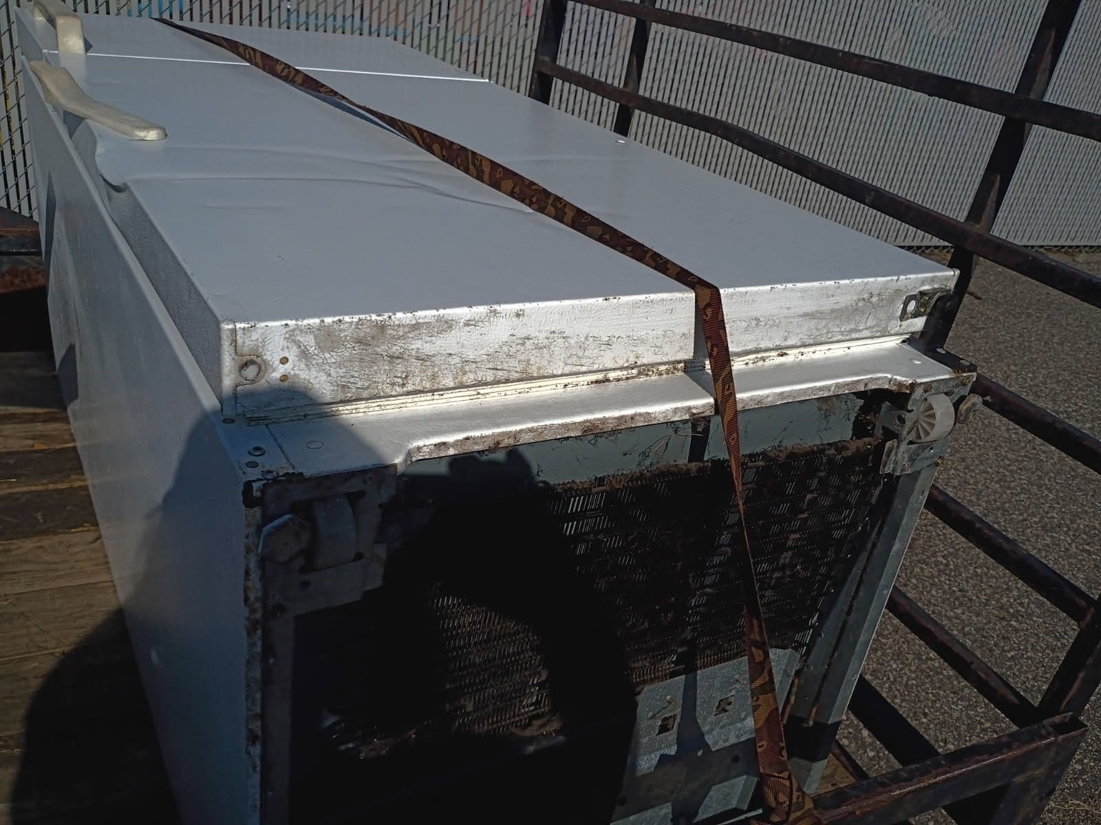 Efficient Refrigerator Pickup in Belle Plaine image